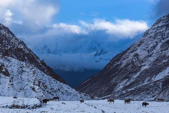 View down Buri Gandaki Valley from Samdo village