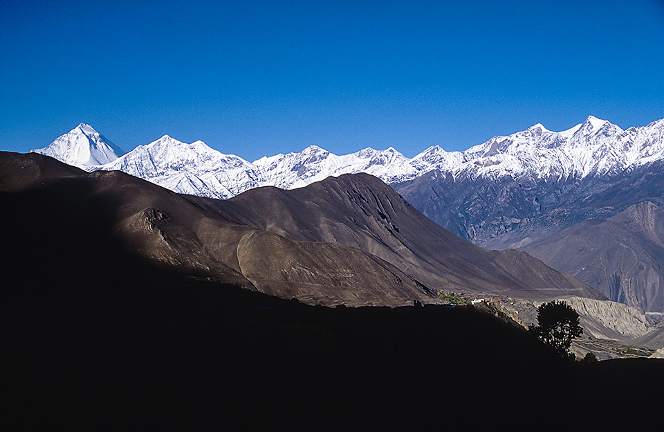 Panoramic view of the mountains lining the Kali Gandaki Valley, Nepal