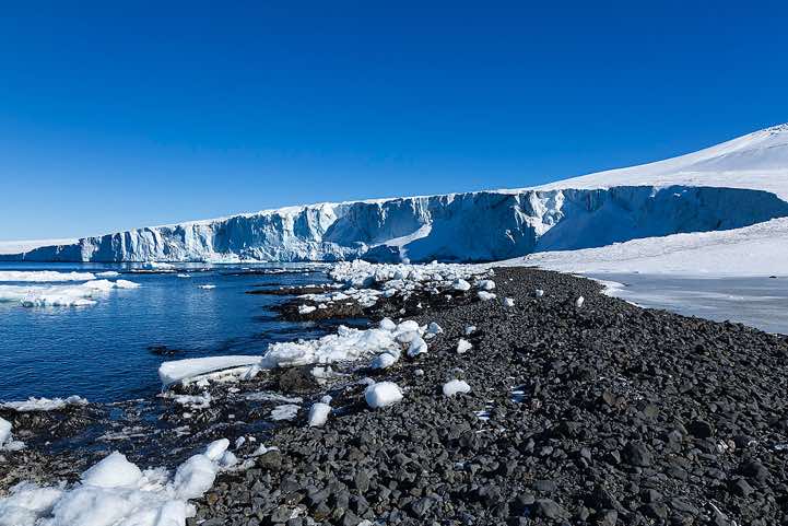 Brown Bluff, Tabarin Peninsula