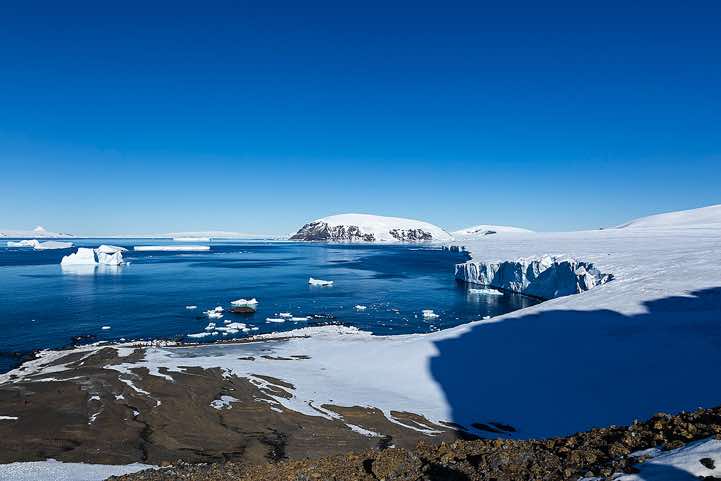 Panoramic view, Brown Bluff, Tabarin Peninsula