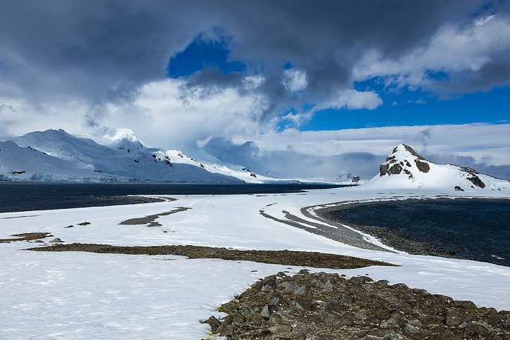 Half Moon Bay, Half Moon Island, South Shetland Islands, Antarctica