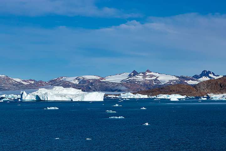 Floating icebergs, Johan Petersen Fjord