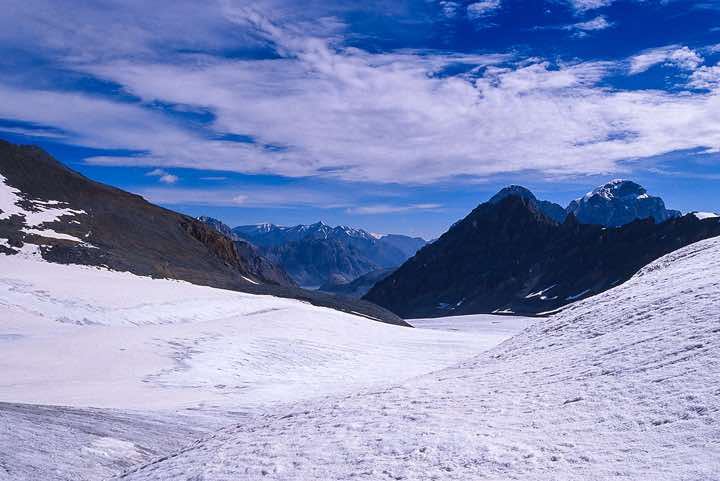 View from the top of Parang La pass, 5578m, Spiti to Ladakh Trek