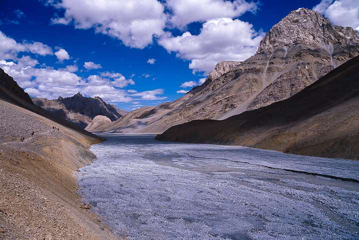 The wide valley of the Pare Chu river, Spiti to Ladakh Trek