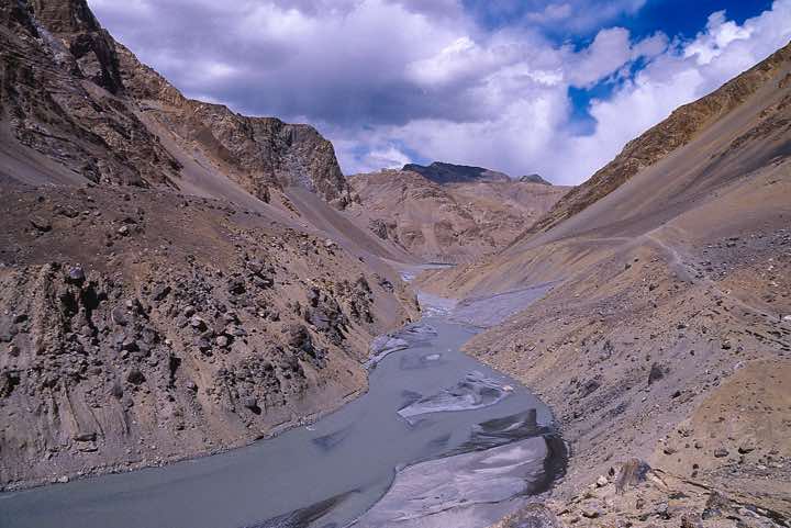 Pare Chu river, Spiti to Ladakh Trek
