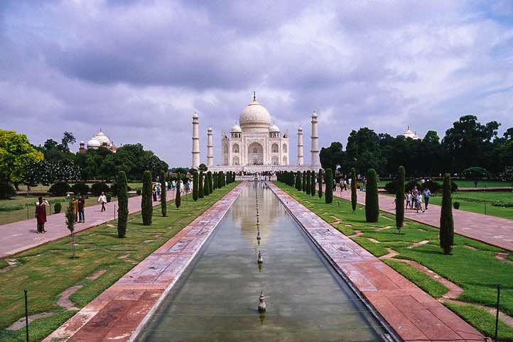 Taj Mahal with reflecting pool, Agra