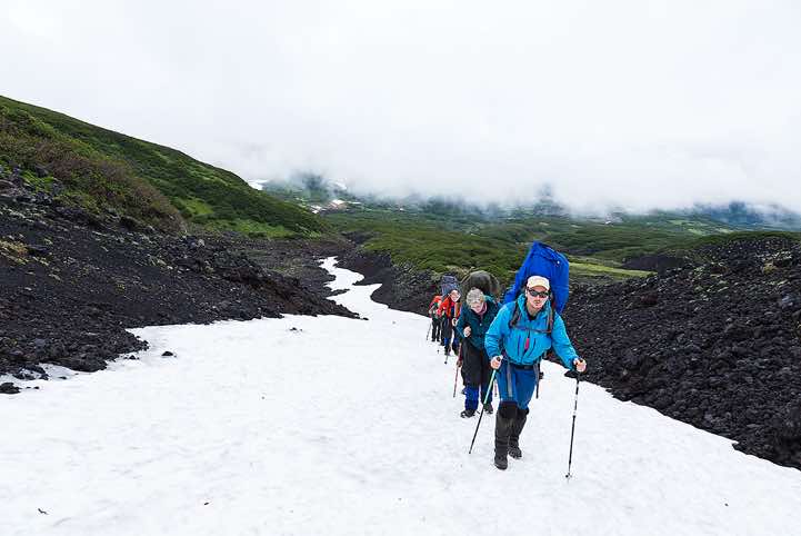 Hiking in the Kamchatka wilderness, Pauzhetka area