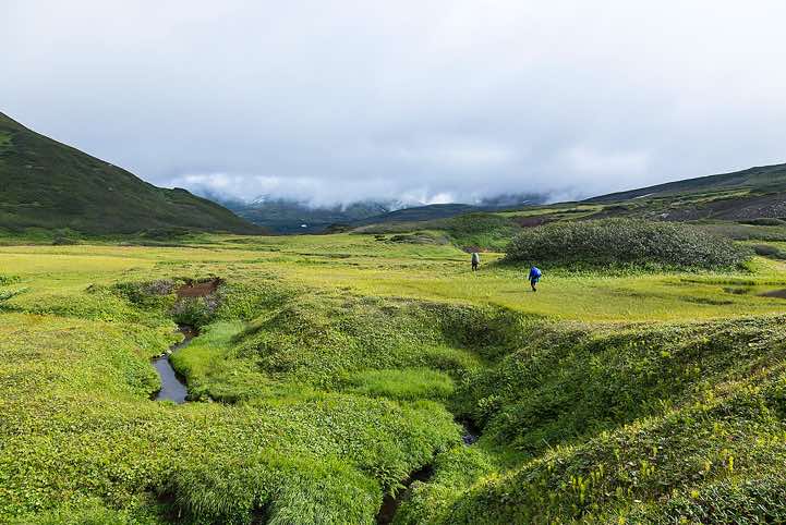 Hiking in the Kamchatka wilderness, Pauzhetka area
