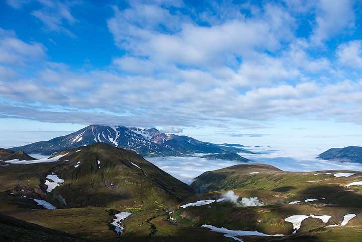 Koshelev Volcano, Kamchatka wilderness, Pauzhetka area