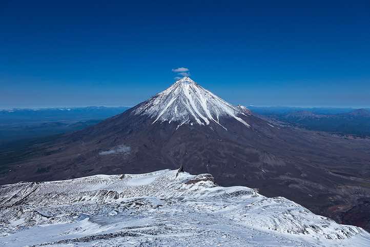 Koryaksky volcano, 3456m, seen from the top of Avachinsky volcano, 2741m