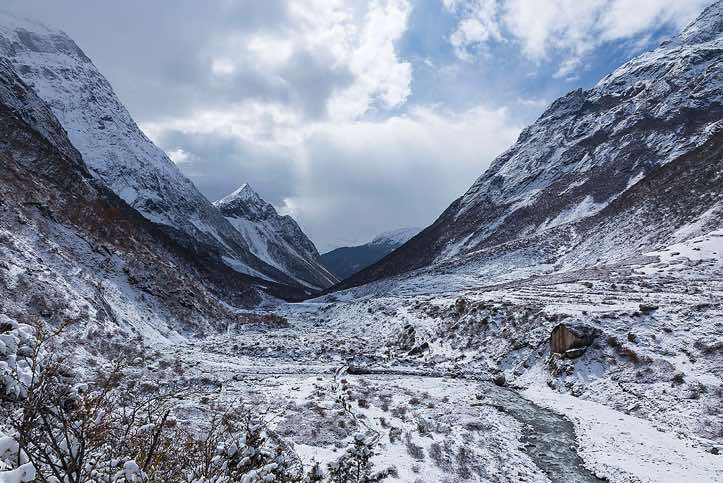 View down Buri Gandaki Valley from near Samdo village