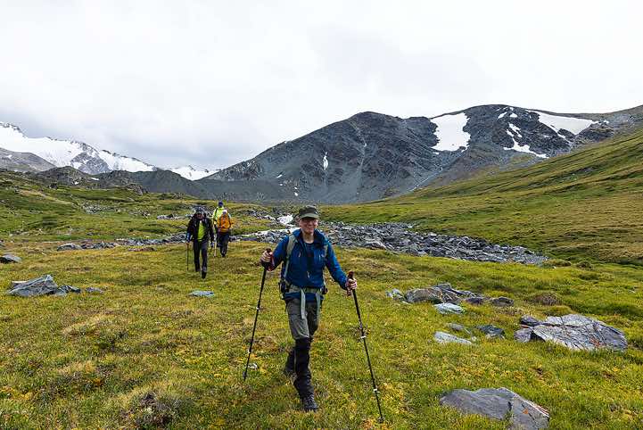 Approaching hikers, Tavan Bogd National Park, Altai Mountains, Western Mongolia