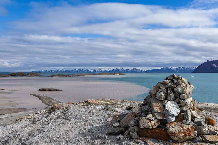 Panoramic view of Liefdefjorden, near 'Texas bar'