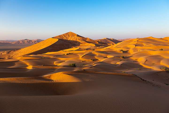 Sand dunes, desert landscape, Rub al Khali, Empty Quarter, Dhofar region