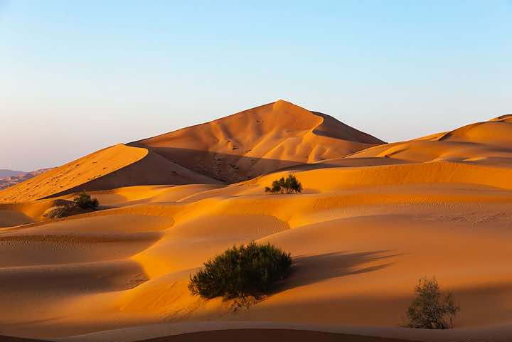 Giant sand dune, desert landscape, Rub al Khali, Empty Quarter, Dhofar region