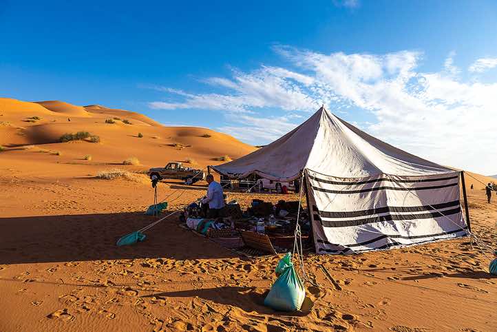 Campsite in the dunes, desert landscape, Rub al Khali, Empty Quarter, Dhofar region