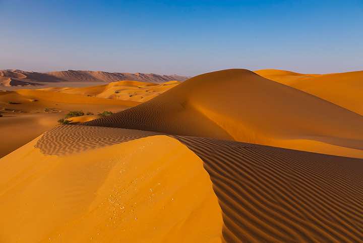 Dune crest, desert landscape, Rub al Khali, Empty Quarter, Dhofar region