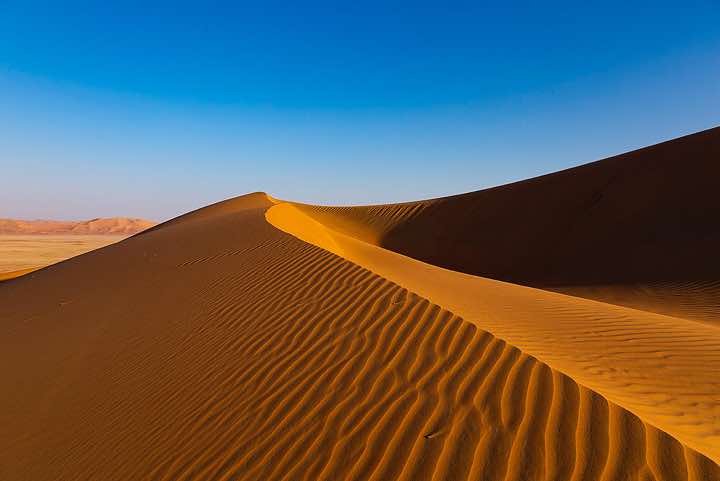 Dune crest, desert landscape, Rub al Khali, Empty Quarter, Dhofar region