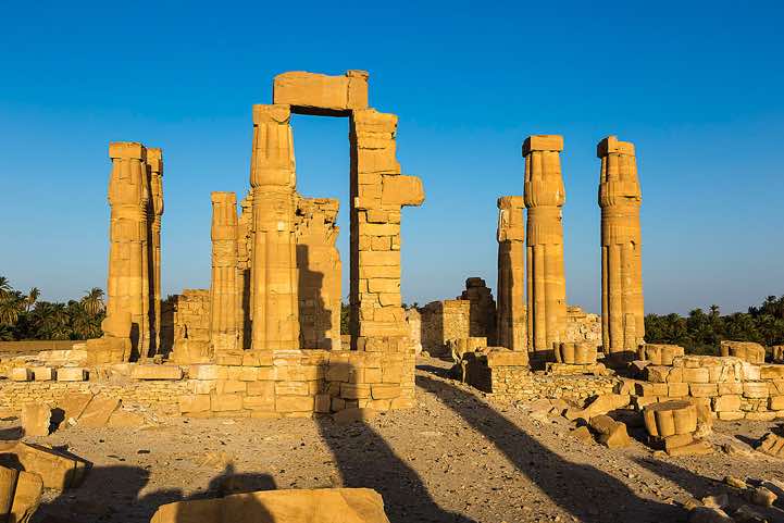 The Egyptian temple of Soleb in Northern Sudan features a sanctuary and a hypostyle hall that consists of massive columns