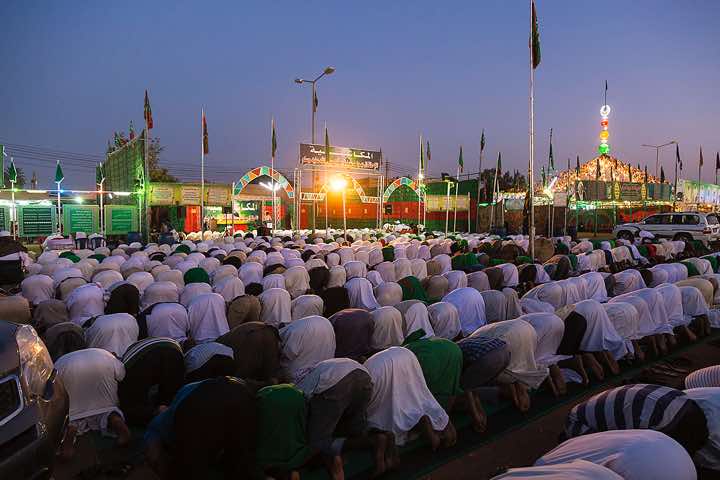 Evening prayer, Omdurman, Khartoum