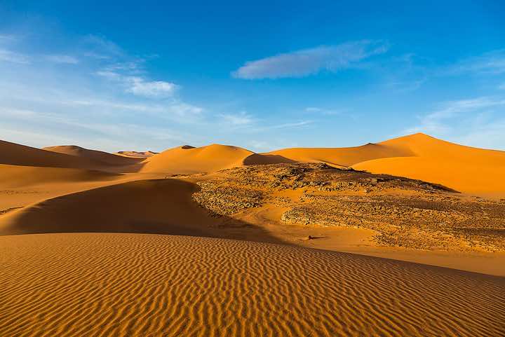 Sand dunes, southern Oued In Tehak, Tadrart region, Tassili n ́Ajjer National Park, Sahara, North Africa