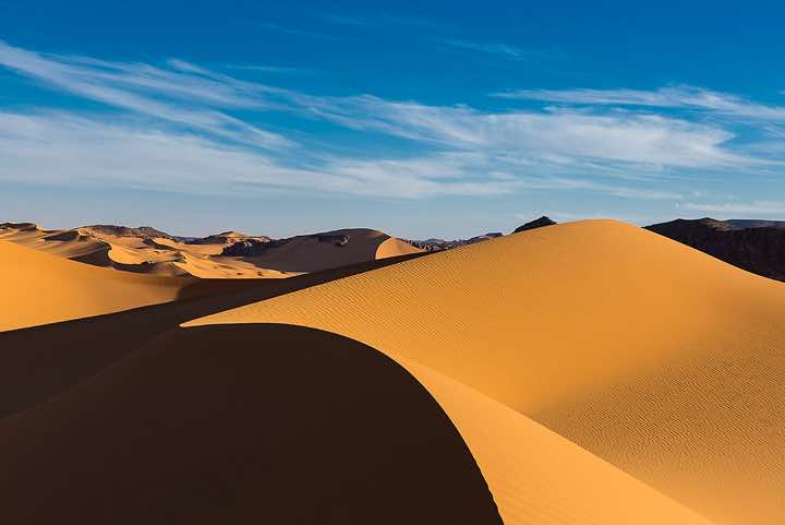 Sand dunes of Moul Naga, Tadrart region, Tassili n' Ajjer National Park, Sahara, North Africa