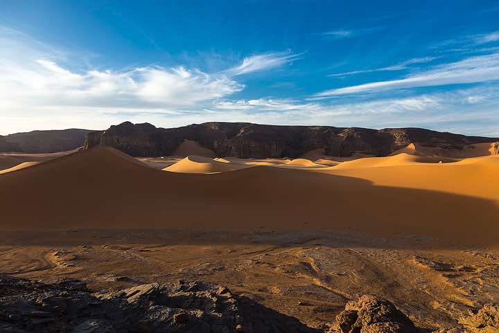 Sand dunes of Moul Naga, Tadrart region, Tassili n' Ajjer National Park, Sahara, North Africa