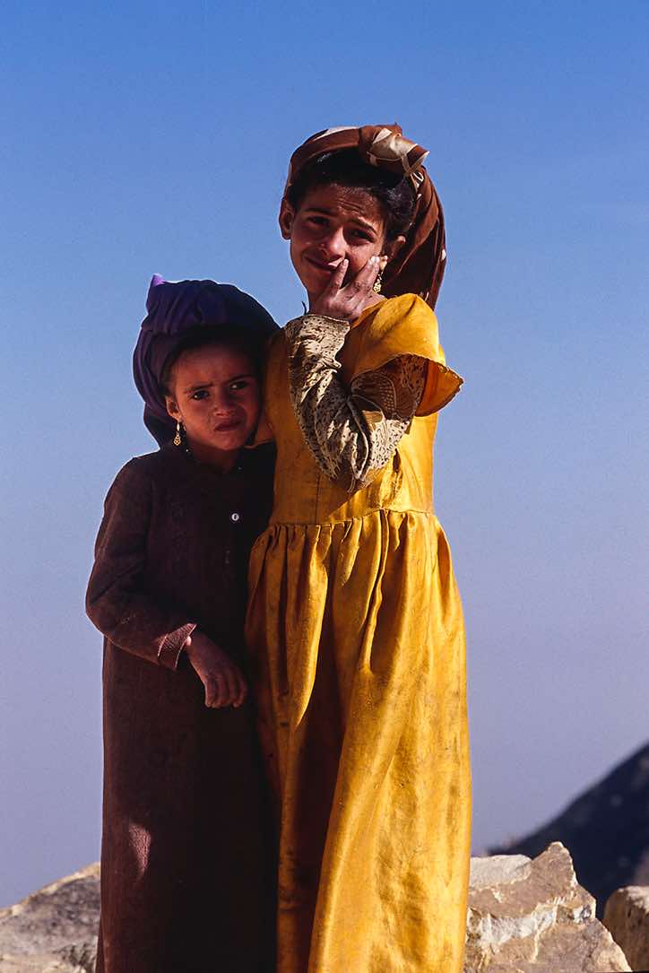 Girls, Jebel Rugab, Bura mountains